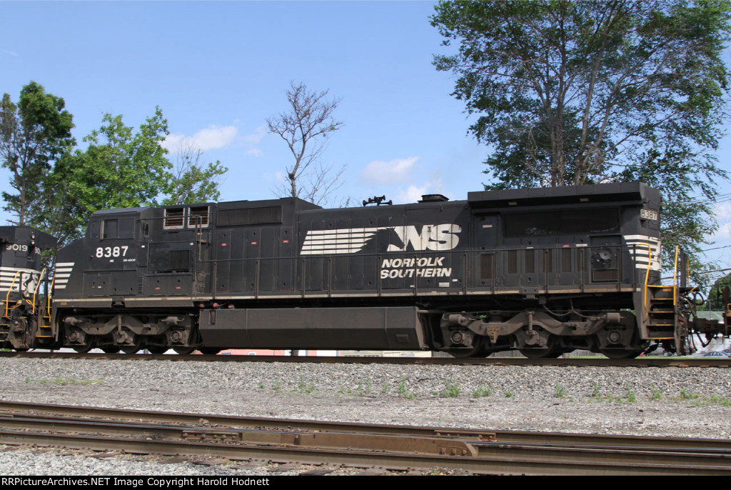 NS 8387